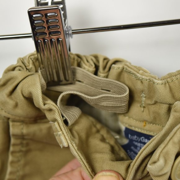 GAP Kaki pants adjustable waist 18-24m - Picture 4 of 7